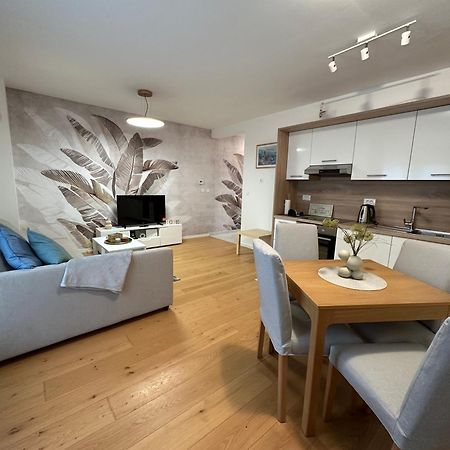 Thyke Apartment クラピンスケ・トプリツェ エクステリア 写真